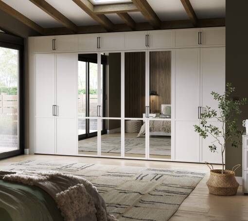 Shaker Slim Ermine Ceramic Matt (Pebble) bedroom