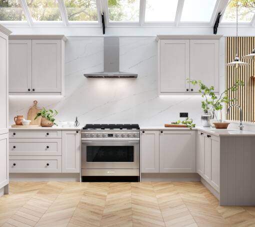 Shaker Timber Whisper Grey Grain kitchen